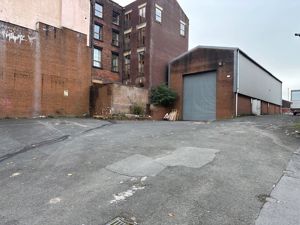 Photo 1- click for photo gallery